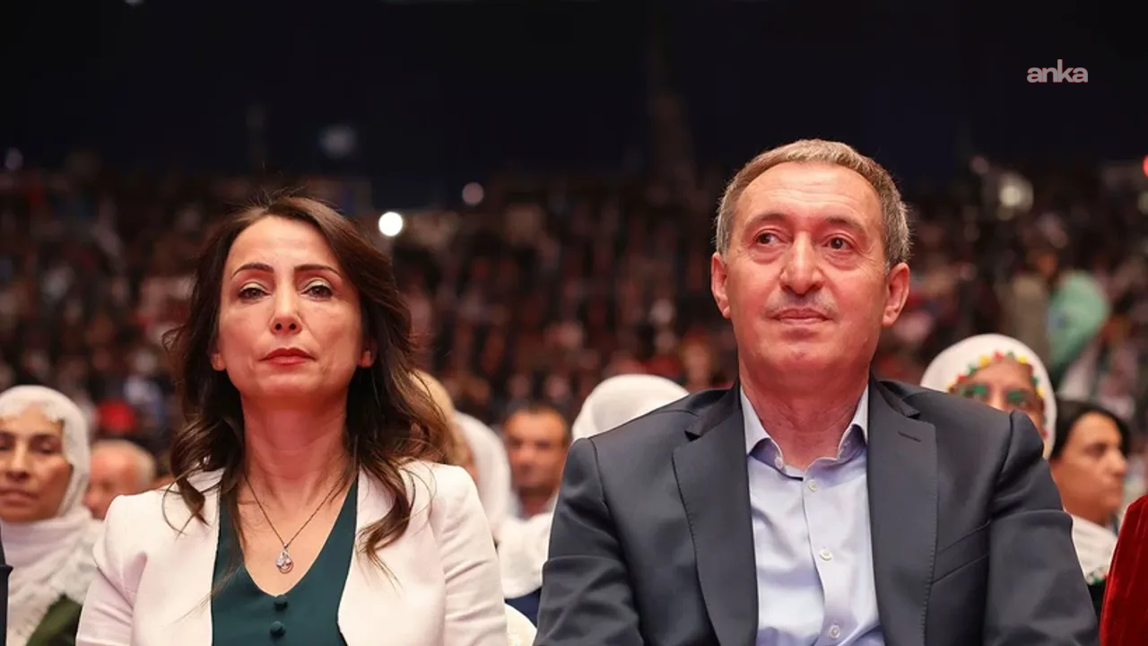 DEM Parti