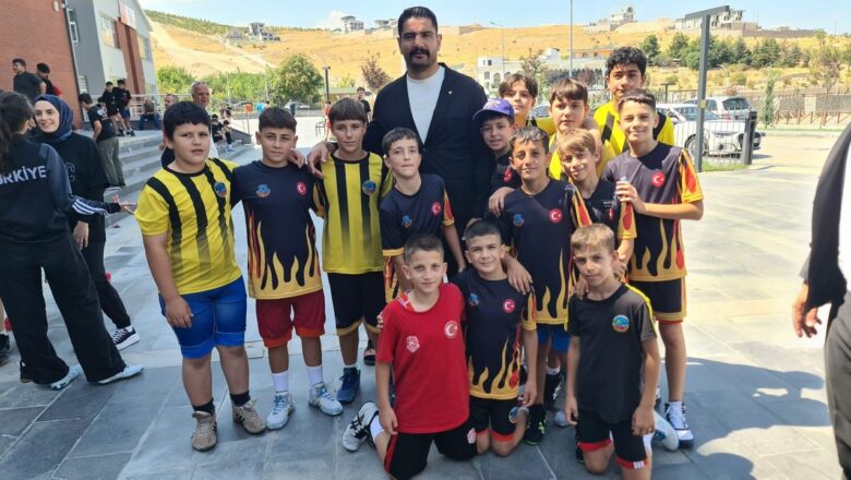 Serdivanlı güreşçiler
